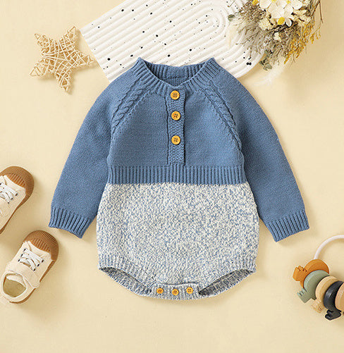 Irresistibly Cute: Infant Long Sleeve Siamese Triangle Rompers for Your Little One!