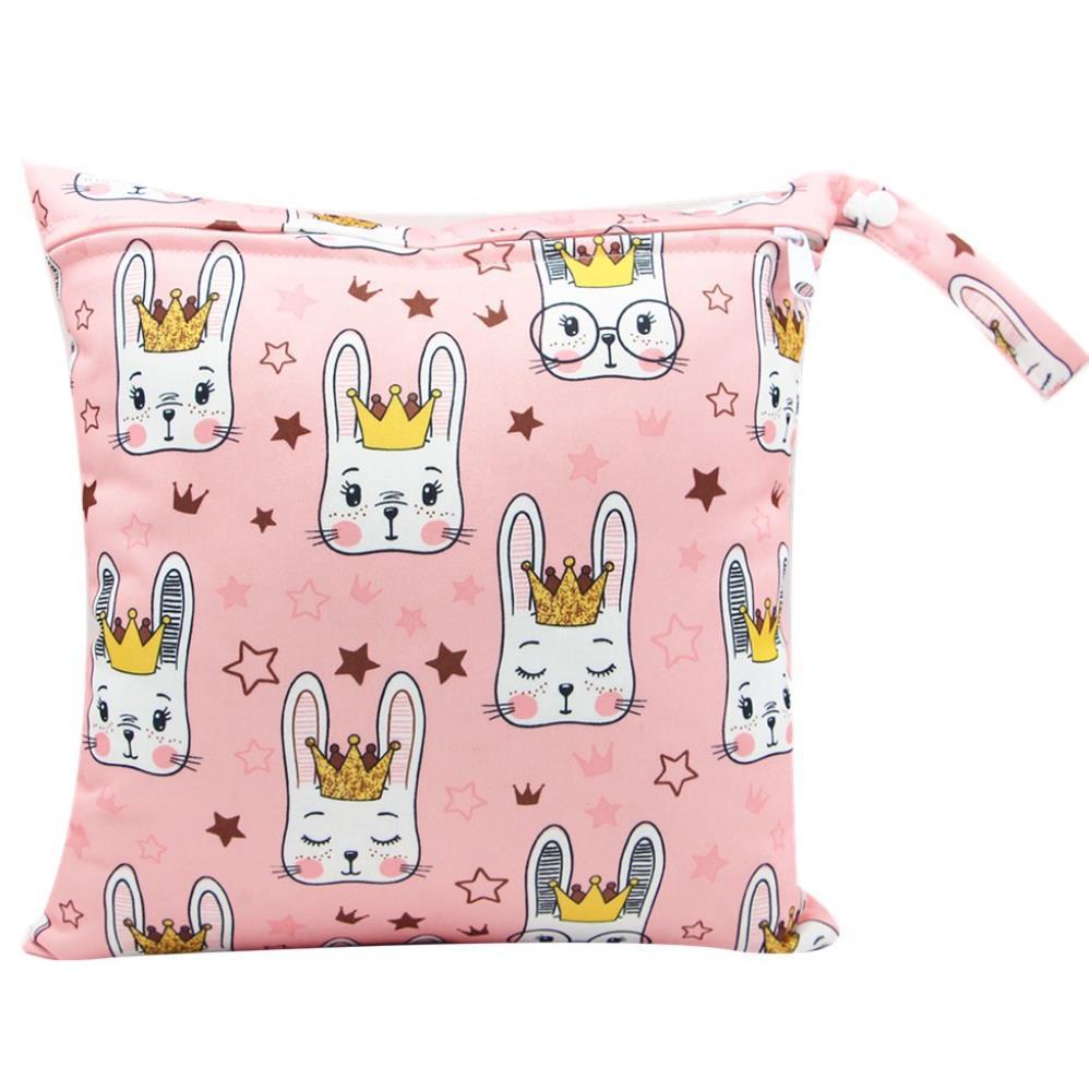 Keep Baby Essentials Neatly Organized: Baby Saliva Towel Storage Bag