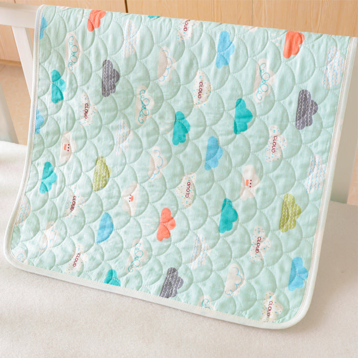 Non-Slip Cotton Gauze Baby Changing Pad: Secure and Comfortable Changing Surface