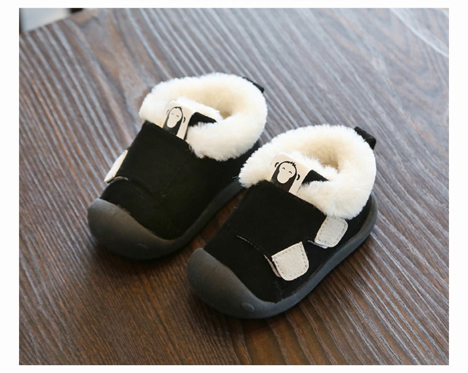 Cozy and Stylish Children's Velvet Toddler Shoes for Comfortable Steps