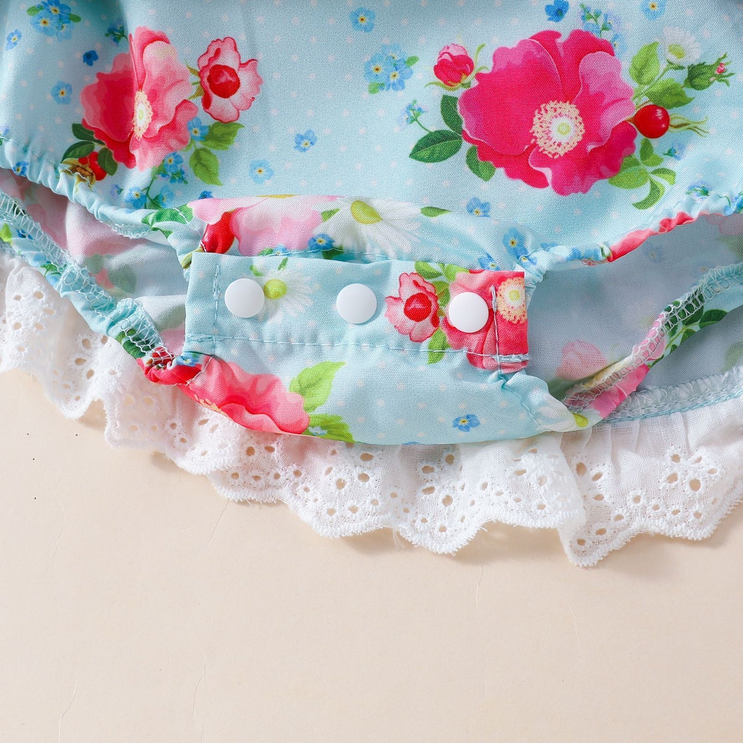 Adorable Baby Floral Ruffled Rompers - Stylish and Comfortable Infant Wear