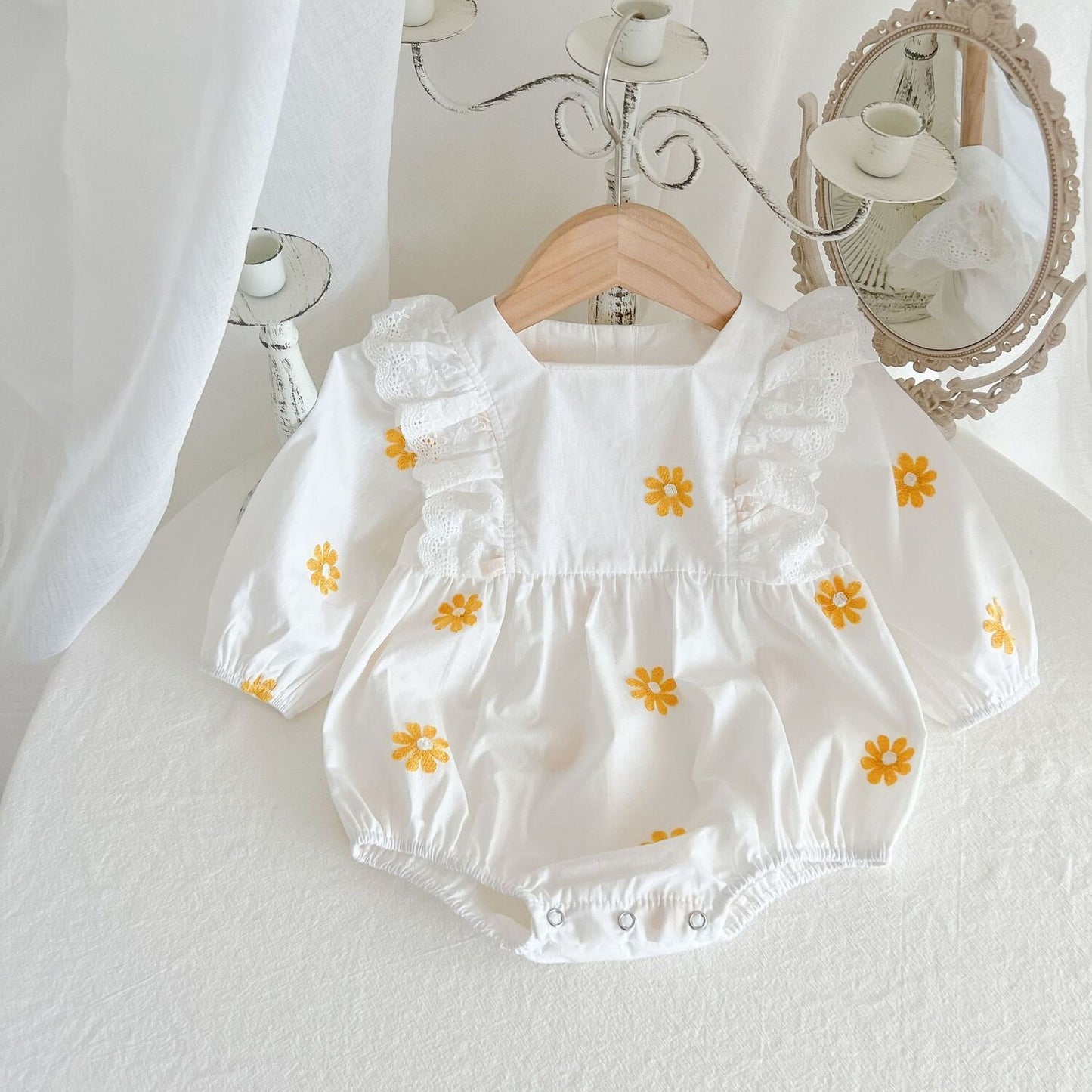 Dainty Daisy Embroidered Long Sleeve Romper Onesie: Sweet Baby Fashion