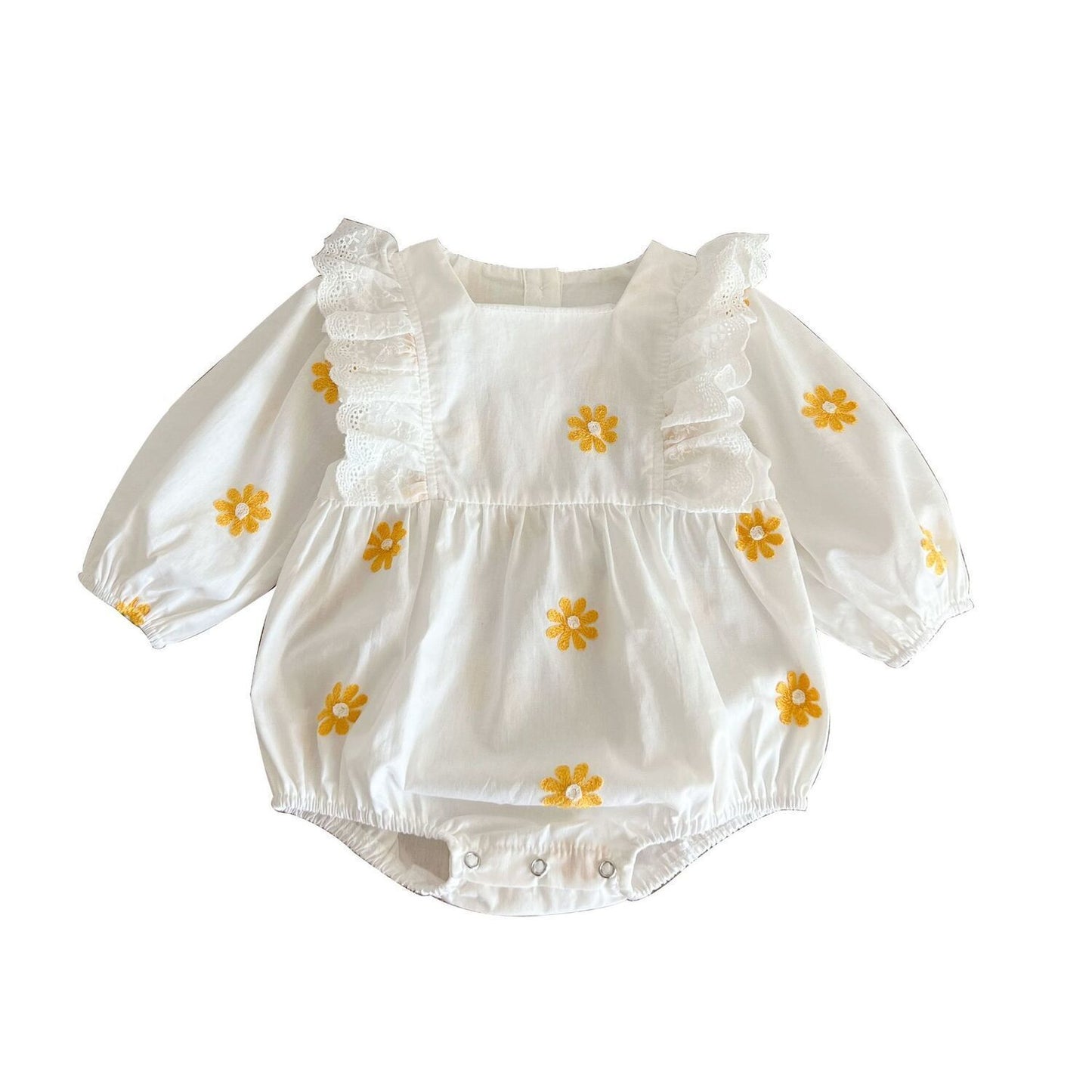 Dainty Daisy Embroidered Long Sleeve Romper Onesie: Sweet Baby Fashion