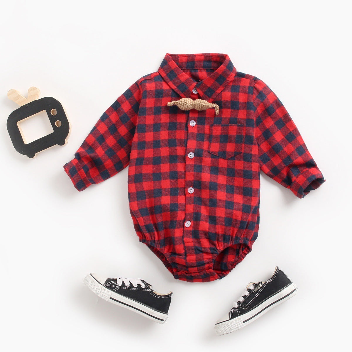 Plaid Perfection: Infant Boy Romper for Stylish Autumn and Winter Wear
