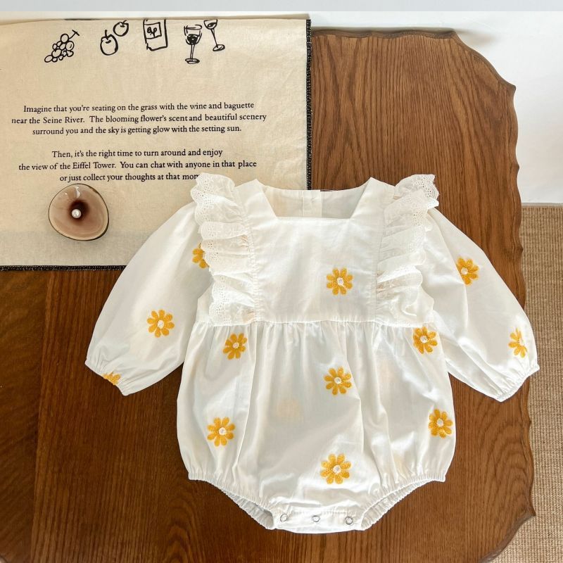 Dainty Daisy Embroidered Long Sleeve Romper Onesie: Sweet Baby Fashion