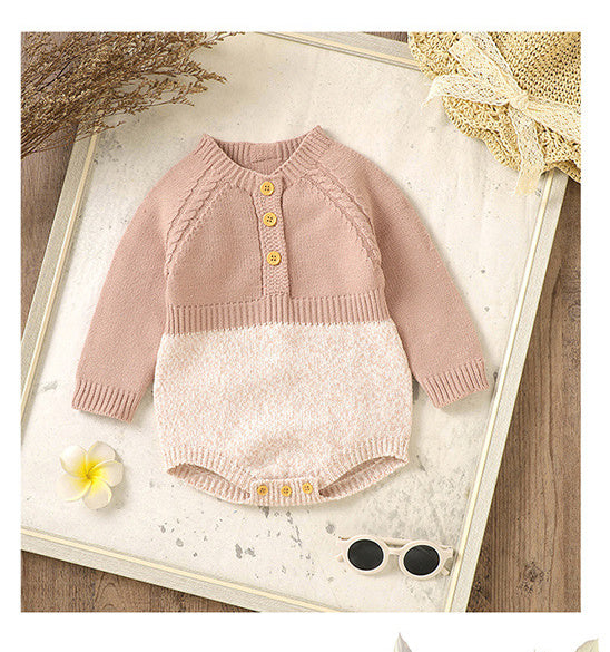 Irresistibly Cute: Infant Long Sleeve Siamese Triangle Rompers for Your Little One!