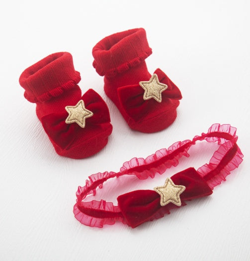 Charming Baby Headband and Socks Set: Adorable Accessories for Your Little One!