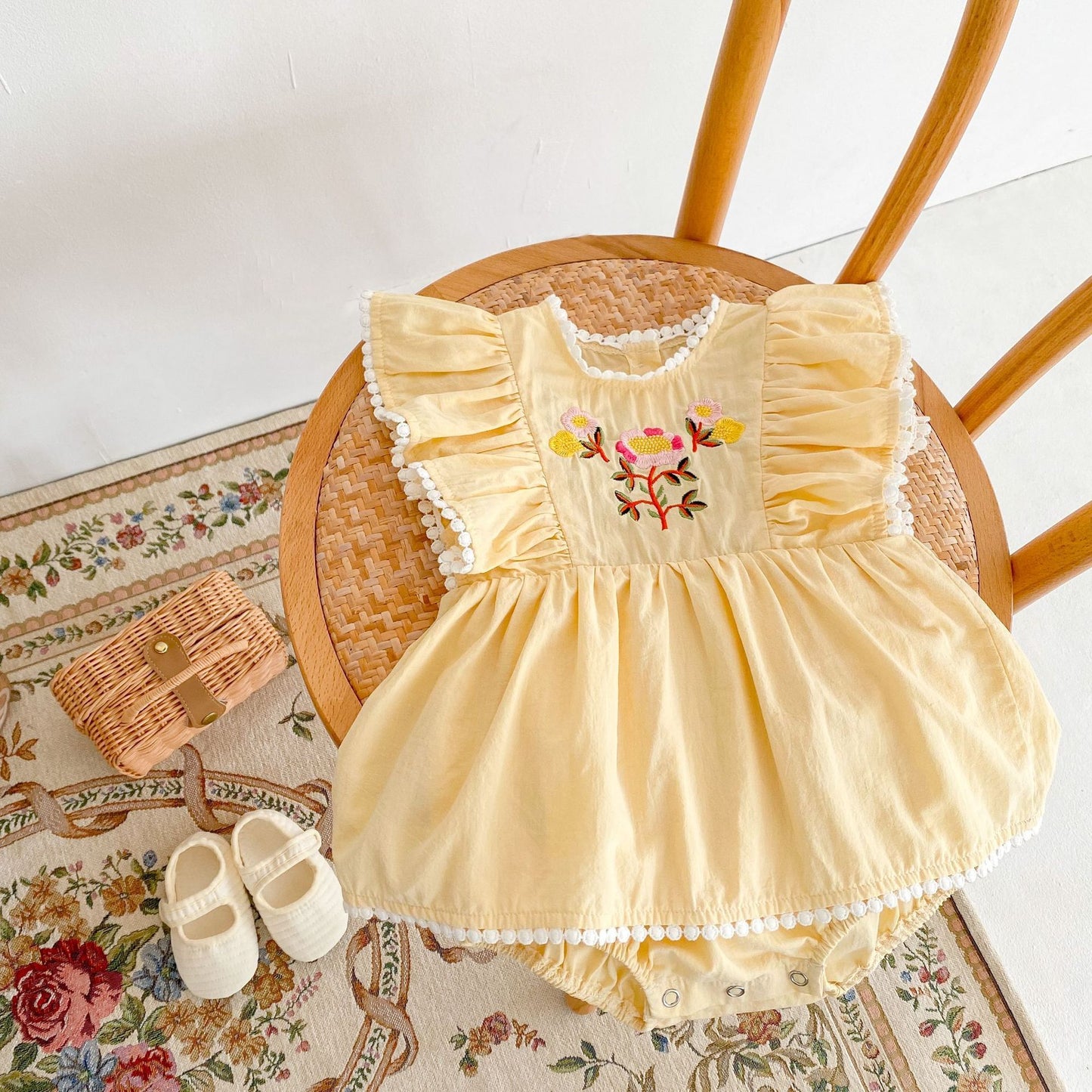 Elegant Baby Girl Embroidered Ruffled Sleeve Lace Romper - Stylish Infant Outfit