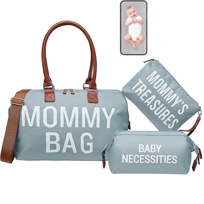 Essential Travel Companion: 3-Piece Portable Bag Set Tailored for Moms on the Go!