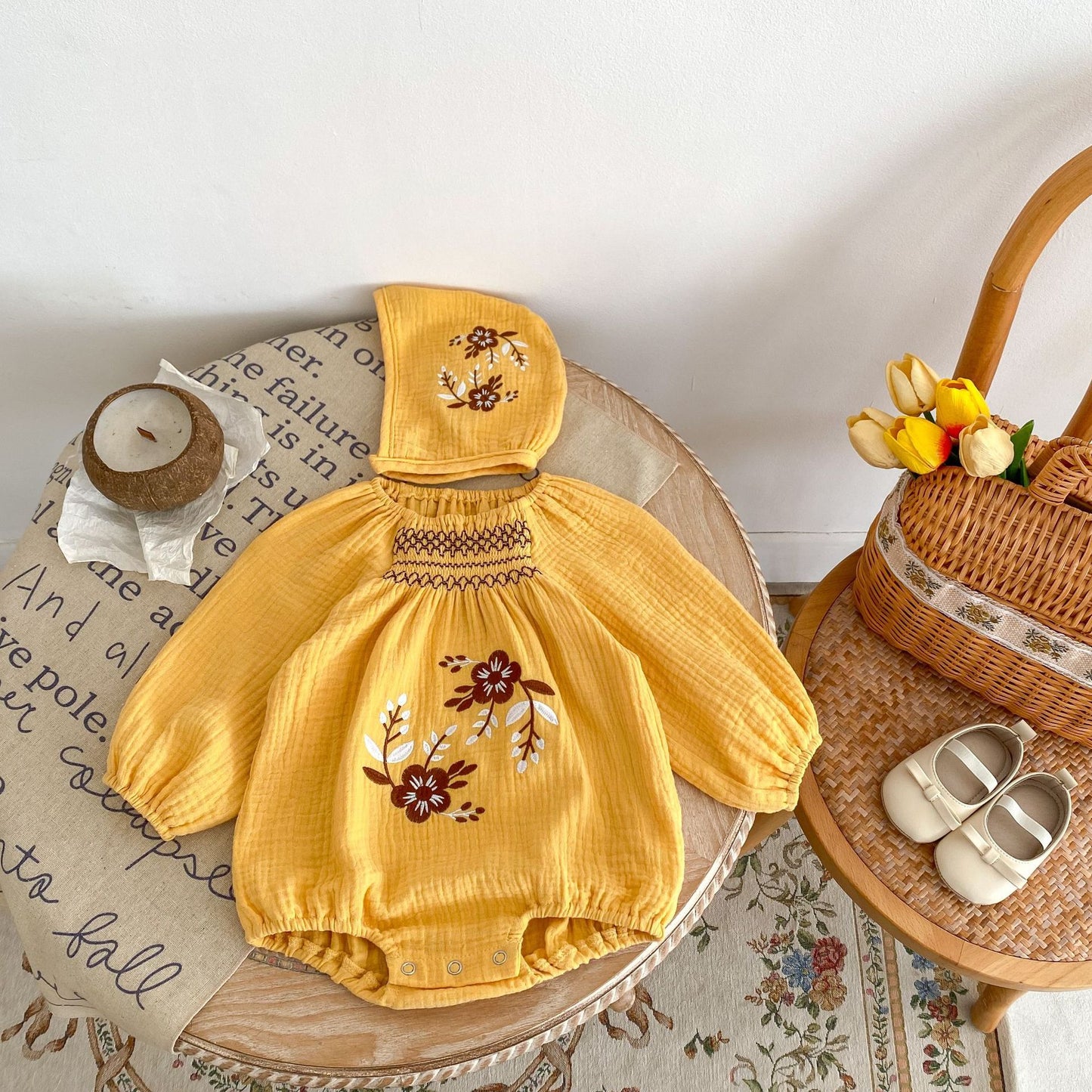 Double Wrinkle Cotton Long-Sleeve Jumpsuit Romper with Hat - Cozy and Stylish
