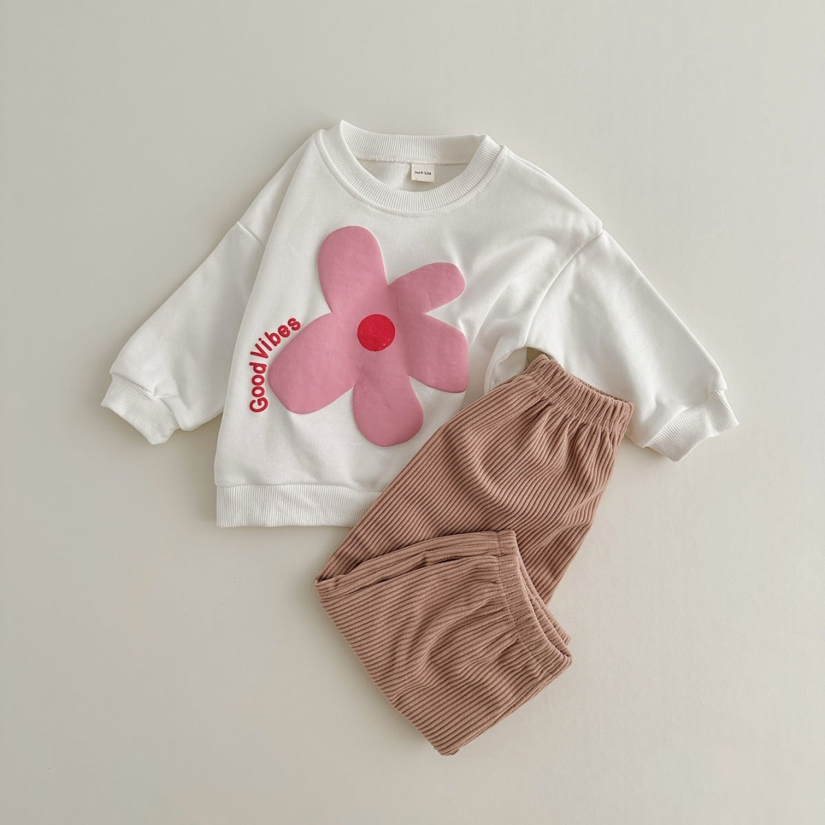 Cute Printed Baby Long-Sleeve and Pants Set: Stylish Comfort for Your Little One