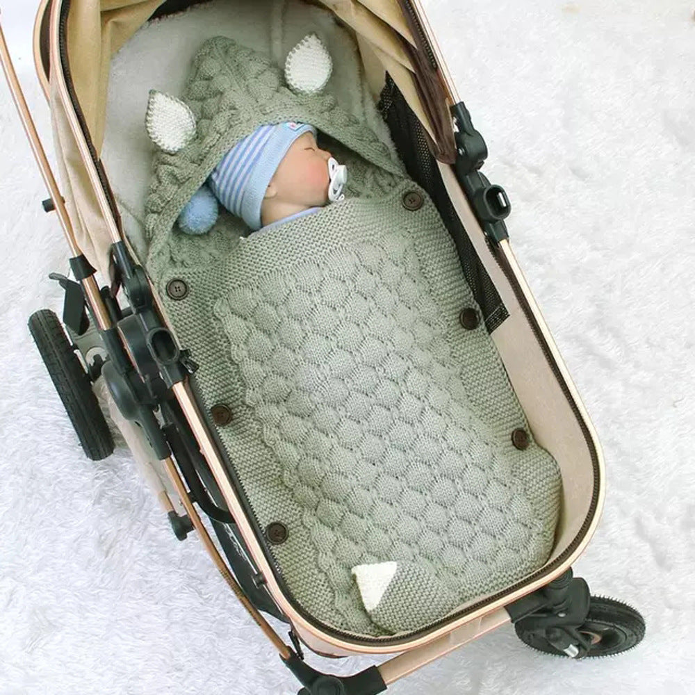 Cozy Knitted Fox Baby Swaddling Blanket: Soft Infant Wrap for Newborns