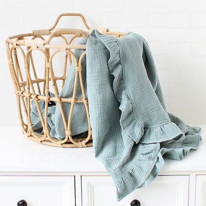 Newborn Baby Blanket with Ruffle Detail: Adorable and Soft Infant Bedding