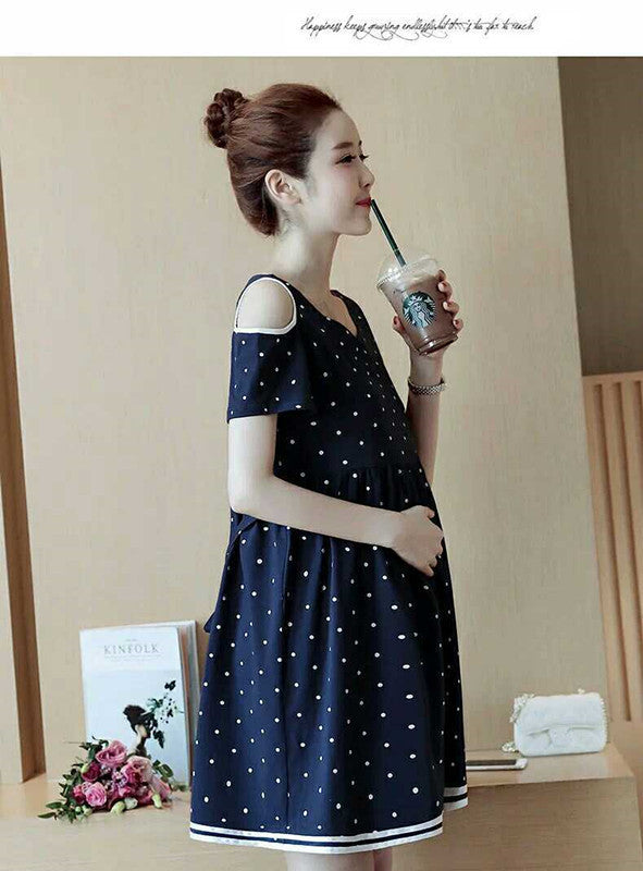 Stylish Polka Dot Off-The-Shoulder Maternity Dress for Comfort and Elegance