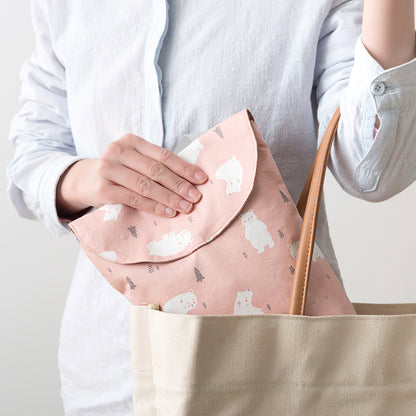 Convenient Baby Diaper Storage Bag: Keep Essentials Organized On-The-Go