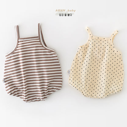 Irresistible Infant Summer Spaghetti Strap Flower and Bear Design Jumpsuit