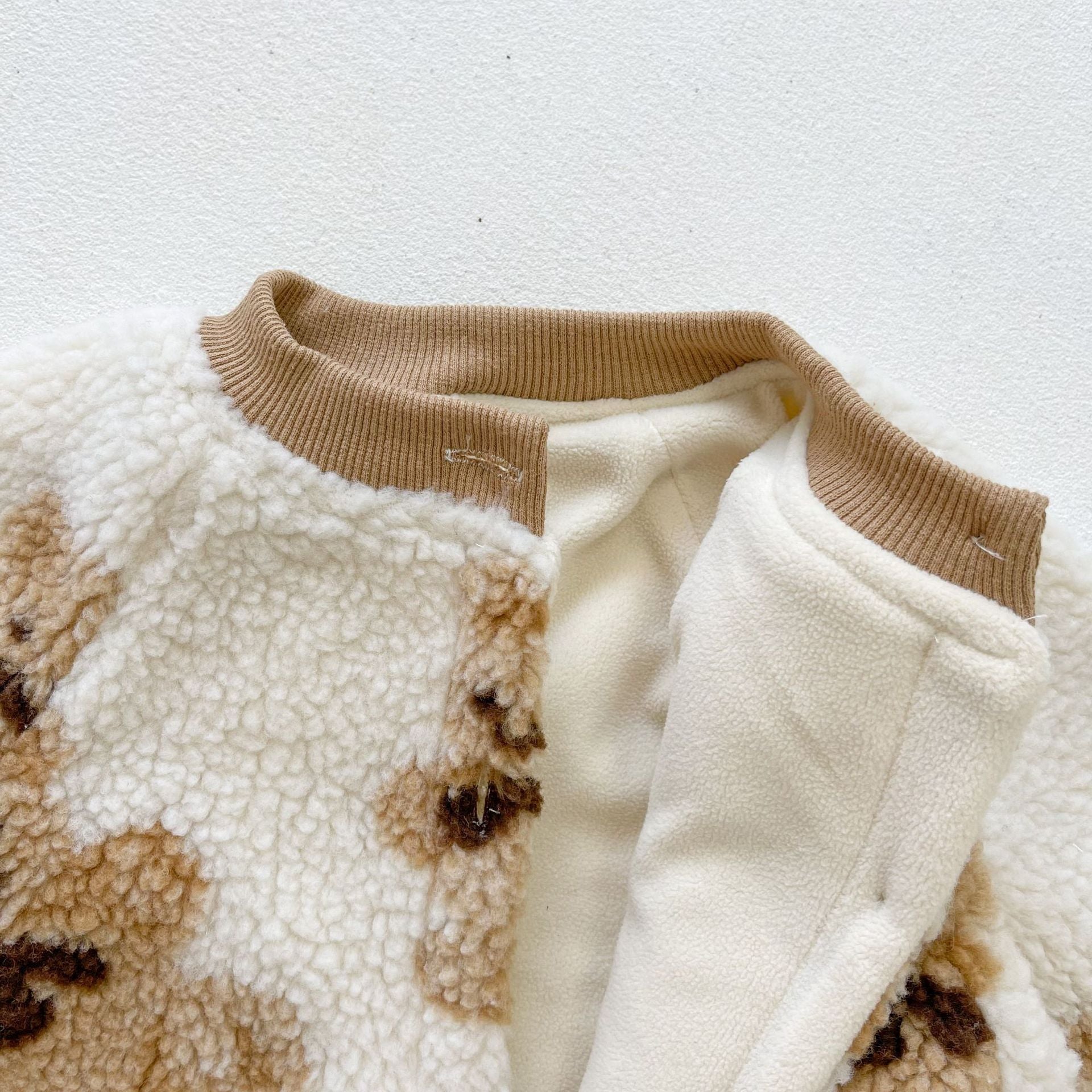 Cozy Bear Design Single Breasted Lamb Wool Baby Jumpsuit