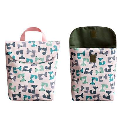 Convenient Baby Diaper Storage Bag: Keep Essentials Organized On-The-Go