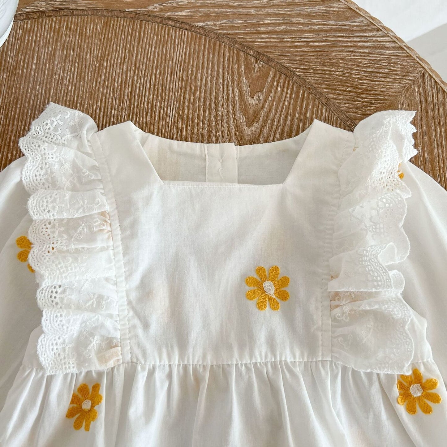 Dainty Daisy Embroidered Long Sleeve Romper Onesie: Sweet Baby Fashion