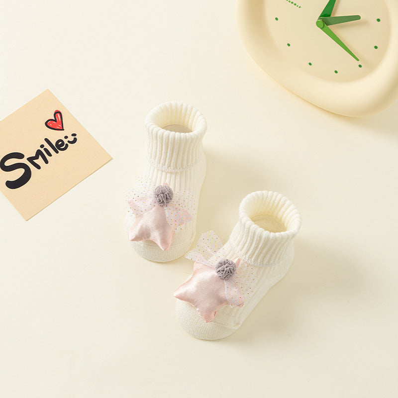 Comfortable Newborn Baby Room Socks with Double Needle Design for Non-Slip, Roomy Fit