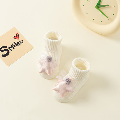 Comfortable Newborn Baby Room Socks with Double Needle Design for Non-Slip, Roomy Fit