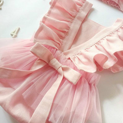 Adorable Pure Color Mesh Ruffled Sleeve Bowknot Baby Romper for Stylish Comfort