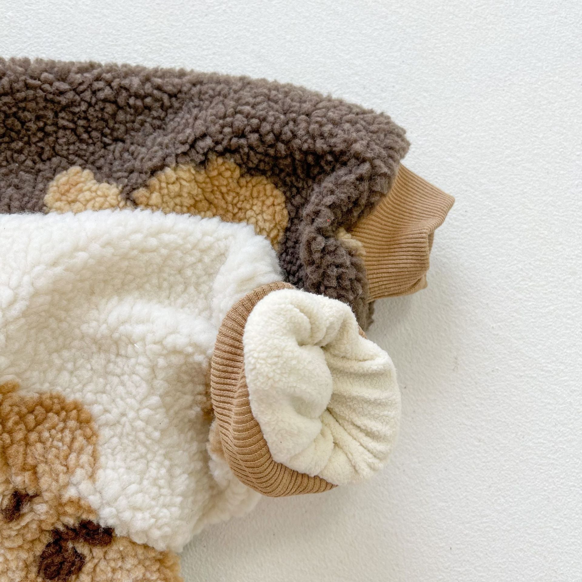 Cozy Bear Design Single Breasted Lamb Wool Baby Jumpsuit