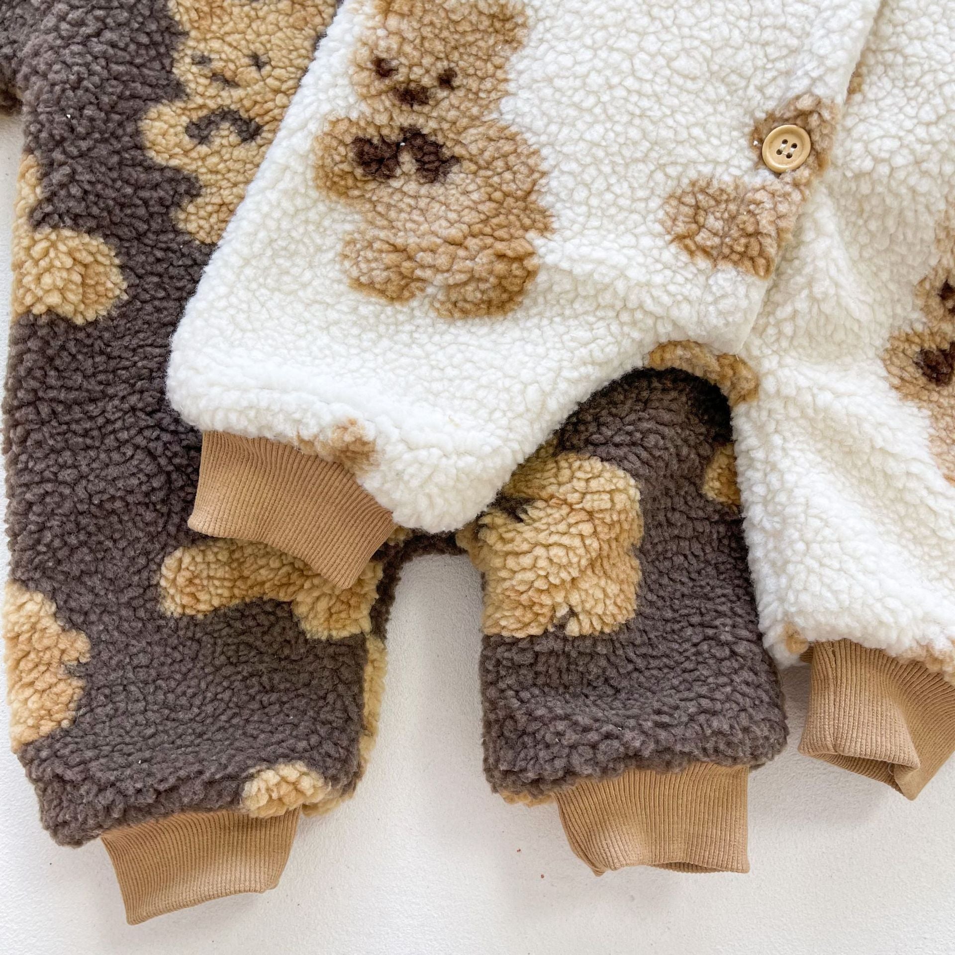 Cozy Bear Design Single Breasted Lamb Wool Baby Jumpsuit